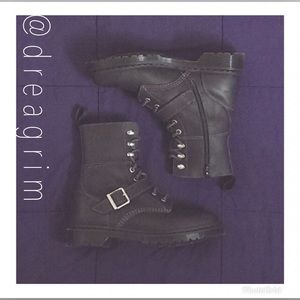 Doc Martens - Hilda Biker Boots